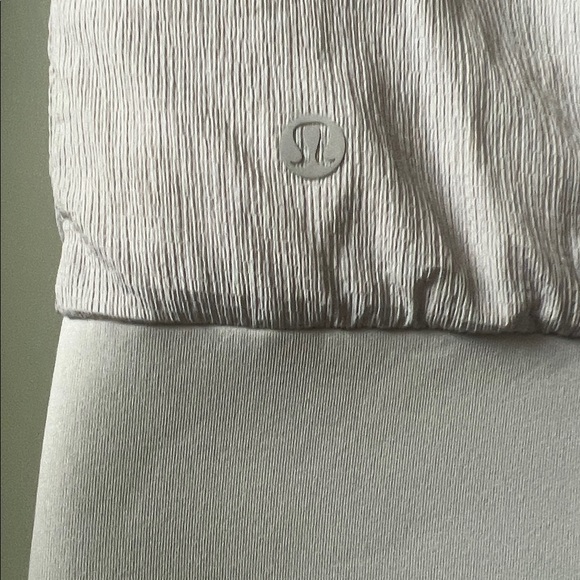 Lululemon Athletica Non-Stop Bomber Reversible Jacket Sz 6 - Picture 9 of 16